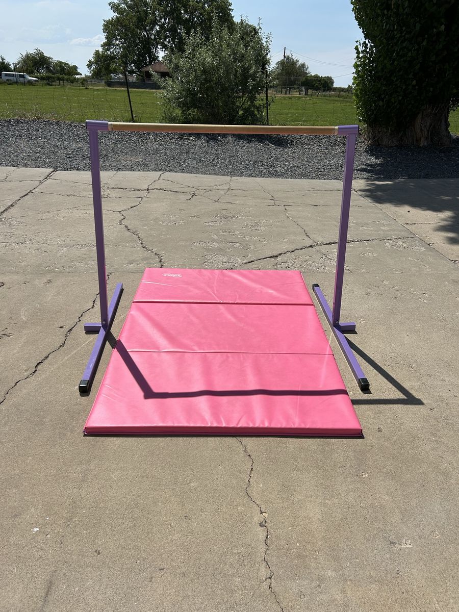 Nimble Sports Gymnastics Bar & Pink Mat Combo