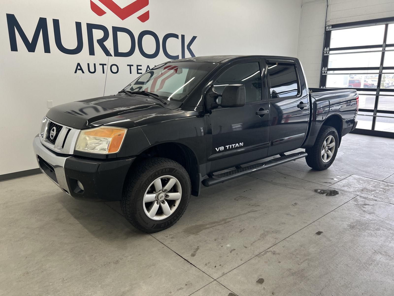 2011 Nissan Titan SV