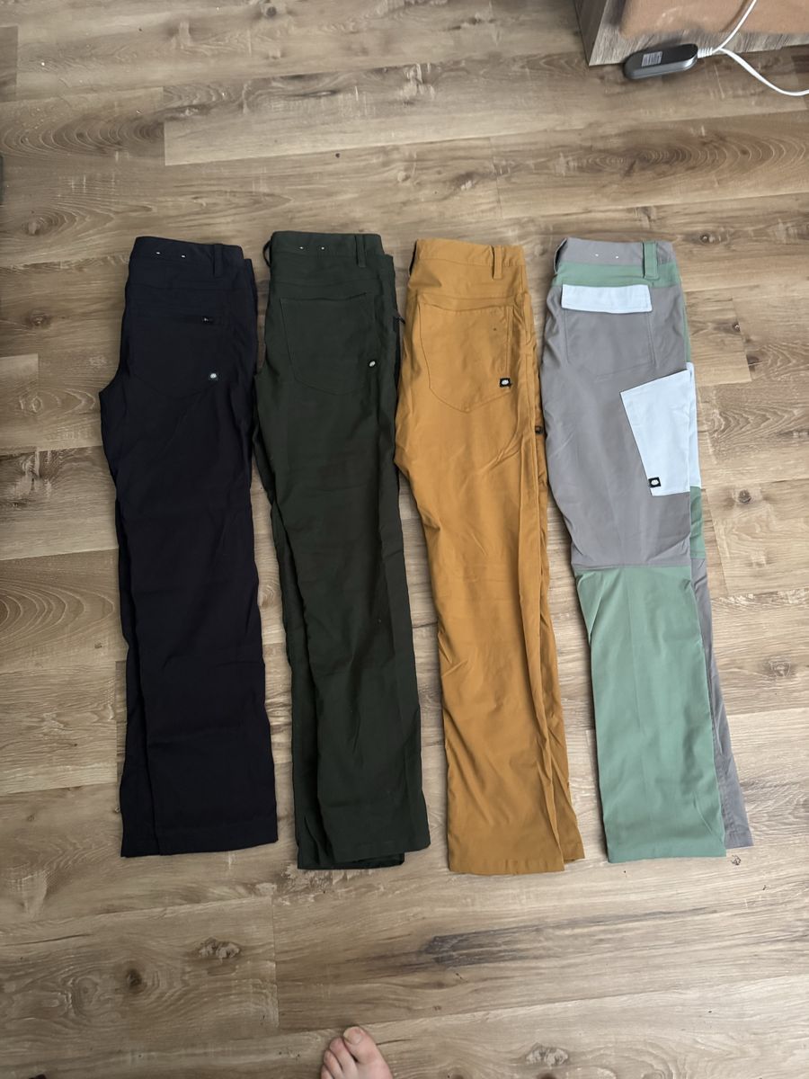 Lot of 4, 686 Everywhere Pants - Slim Fit W32 L32