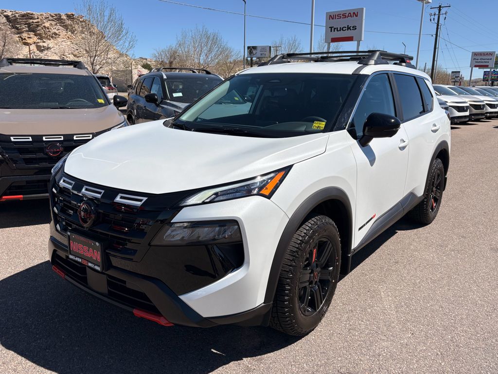 2026 Nissan Rogue Rock Creek