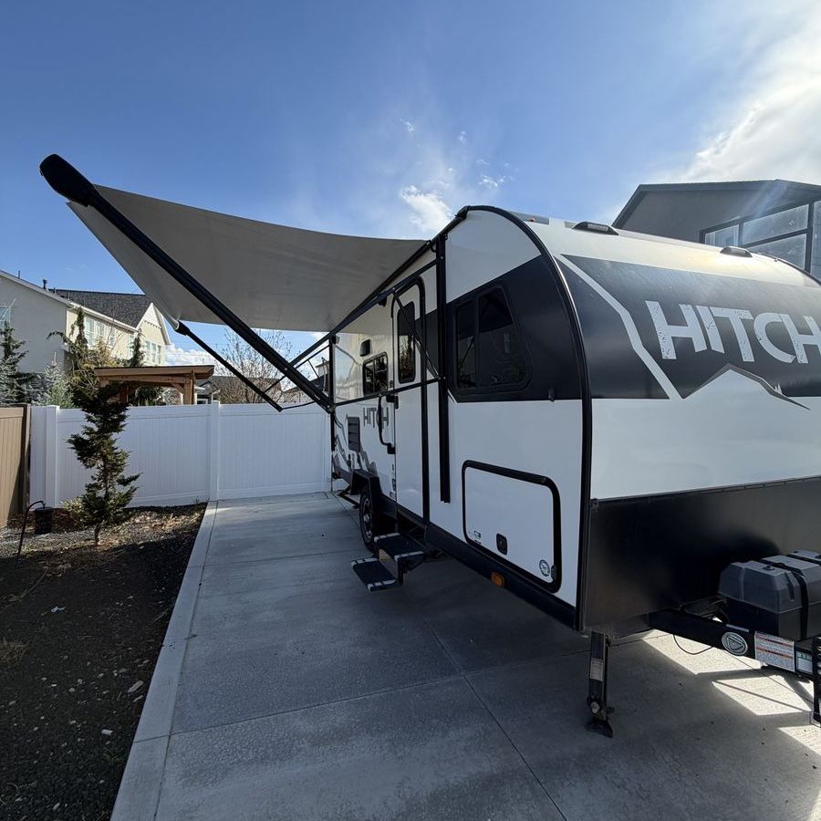 ️ 2021 Cruiser RV Hitch 17BHS