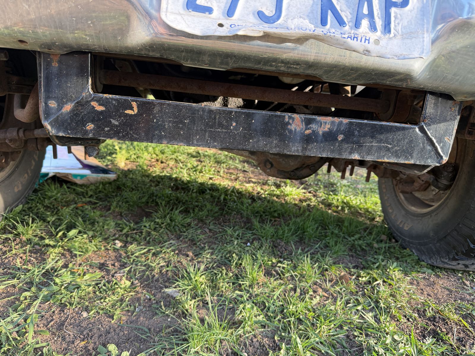 Hiniker snow plow mount