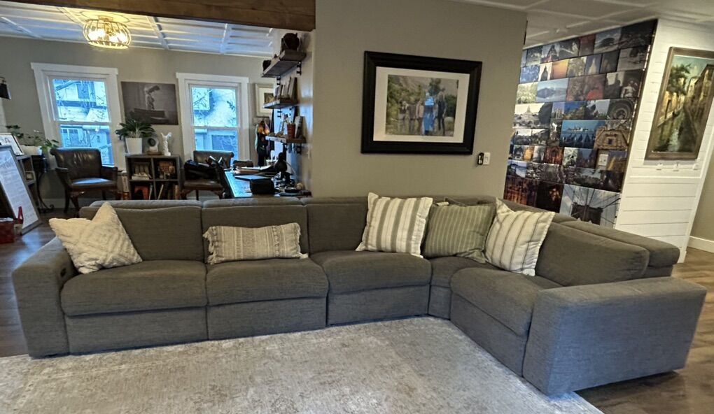 NICE Electric Reclining Modular Sectional - Gray