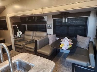 2020 Eagle HT 29.5BHDS Fifth Wheel — Loaded & Family Ready!