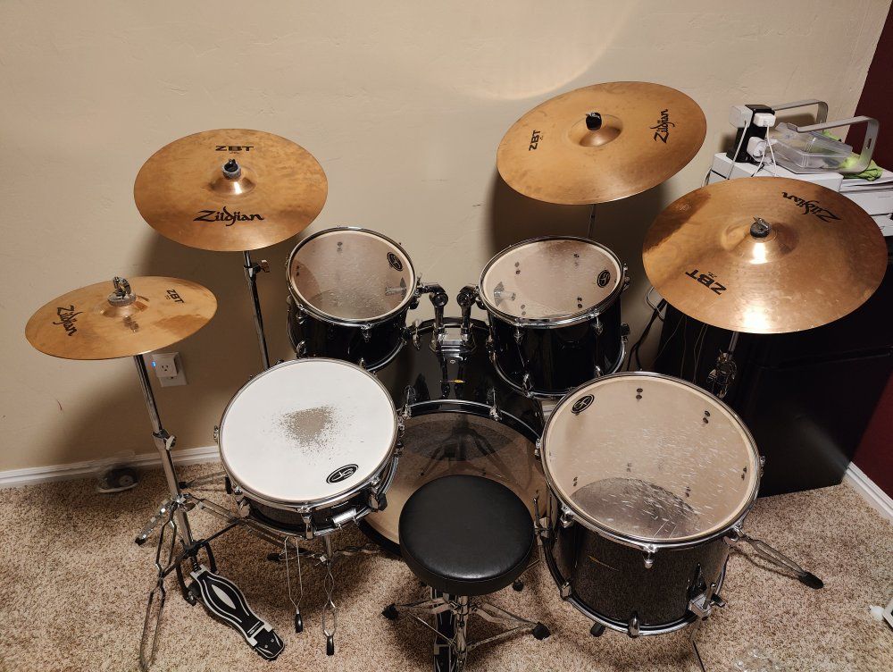 SP Zildjian ZBT 5-Piece Drum Set with Cymbals and Hardware - Black Finish