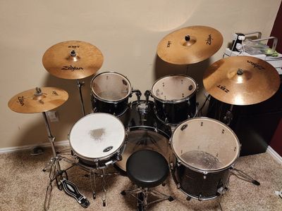 SP Zildjian ZBT 5-Piece Drum Set with Cymbals and Hardware - Black Finish