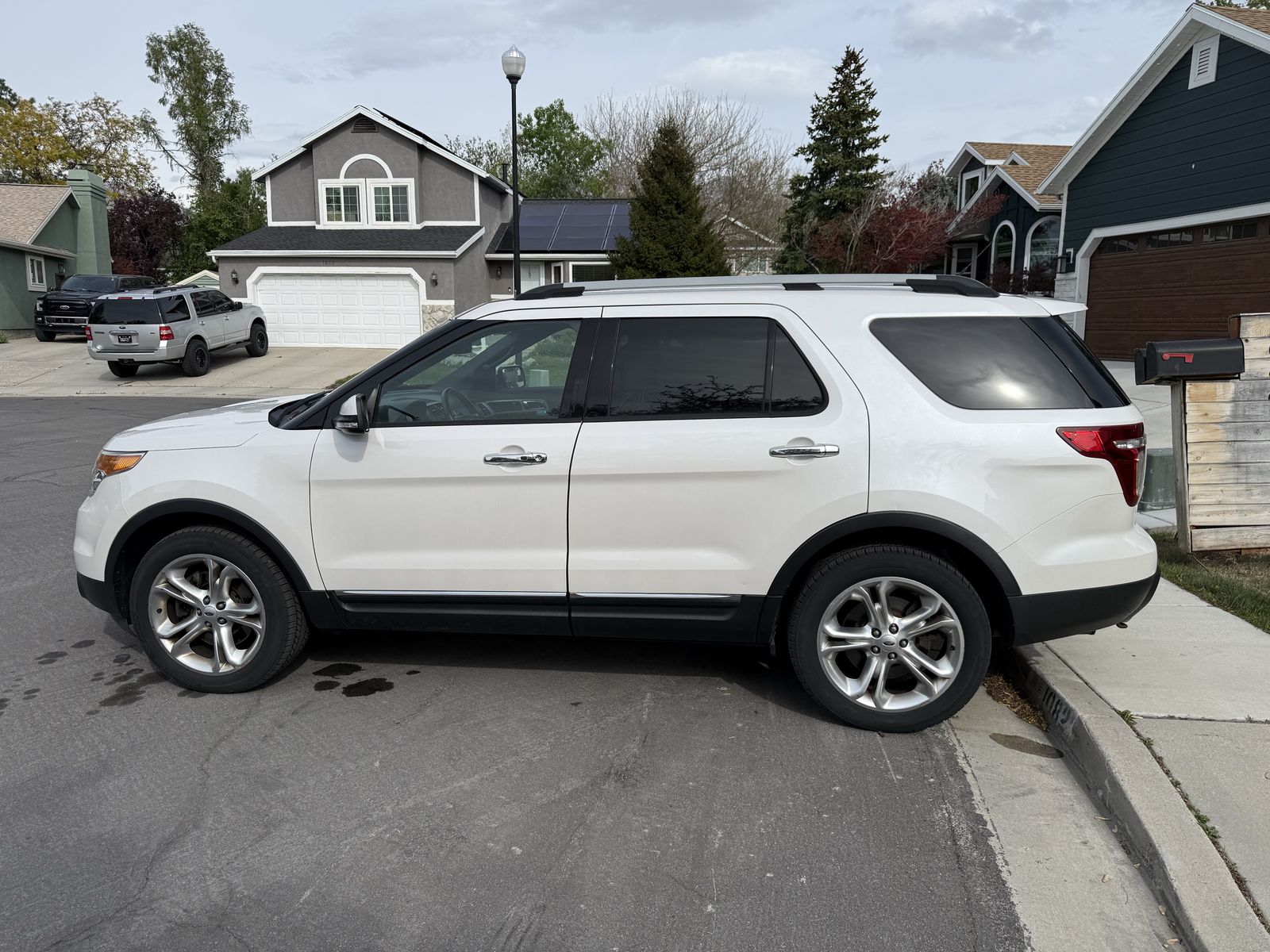 2013 FORD EXPLORER Limited