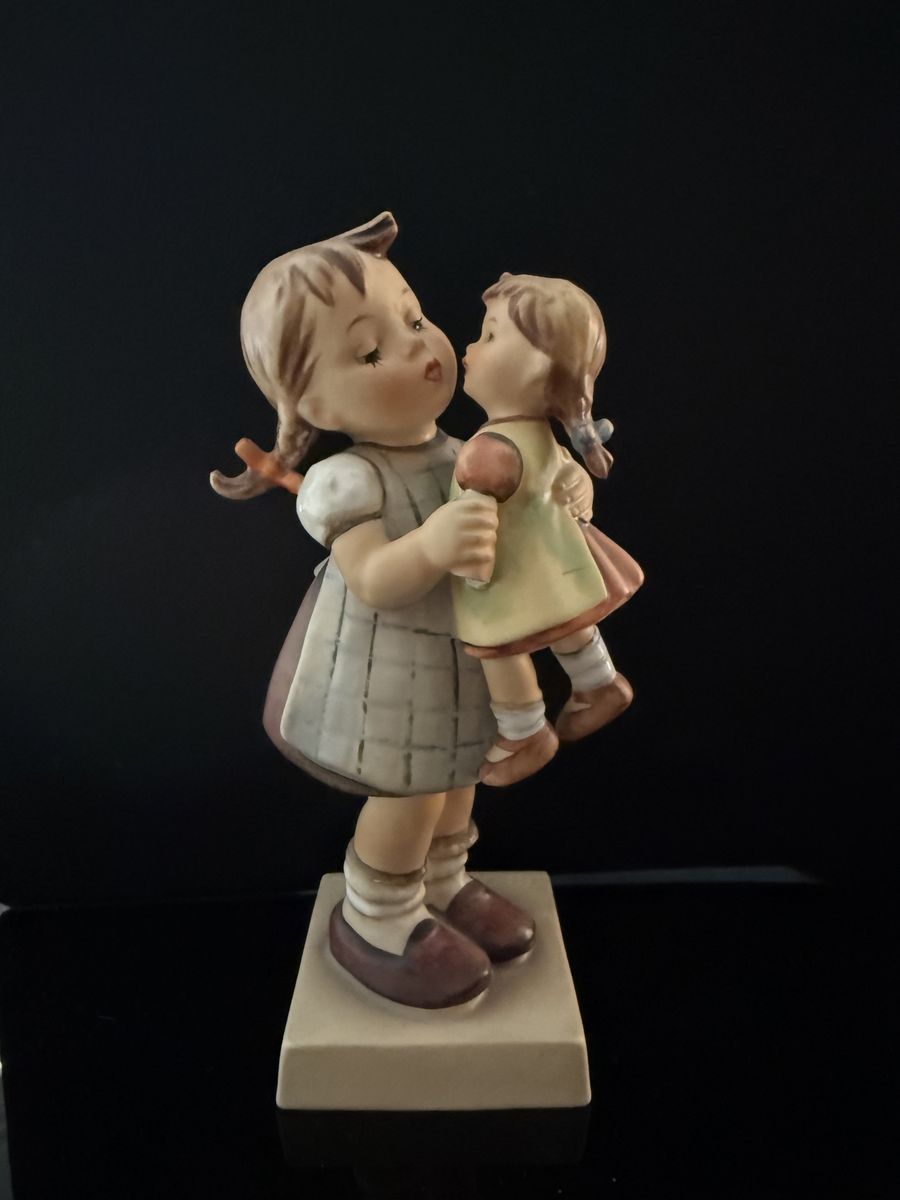 Main image 7