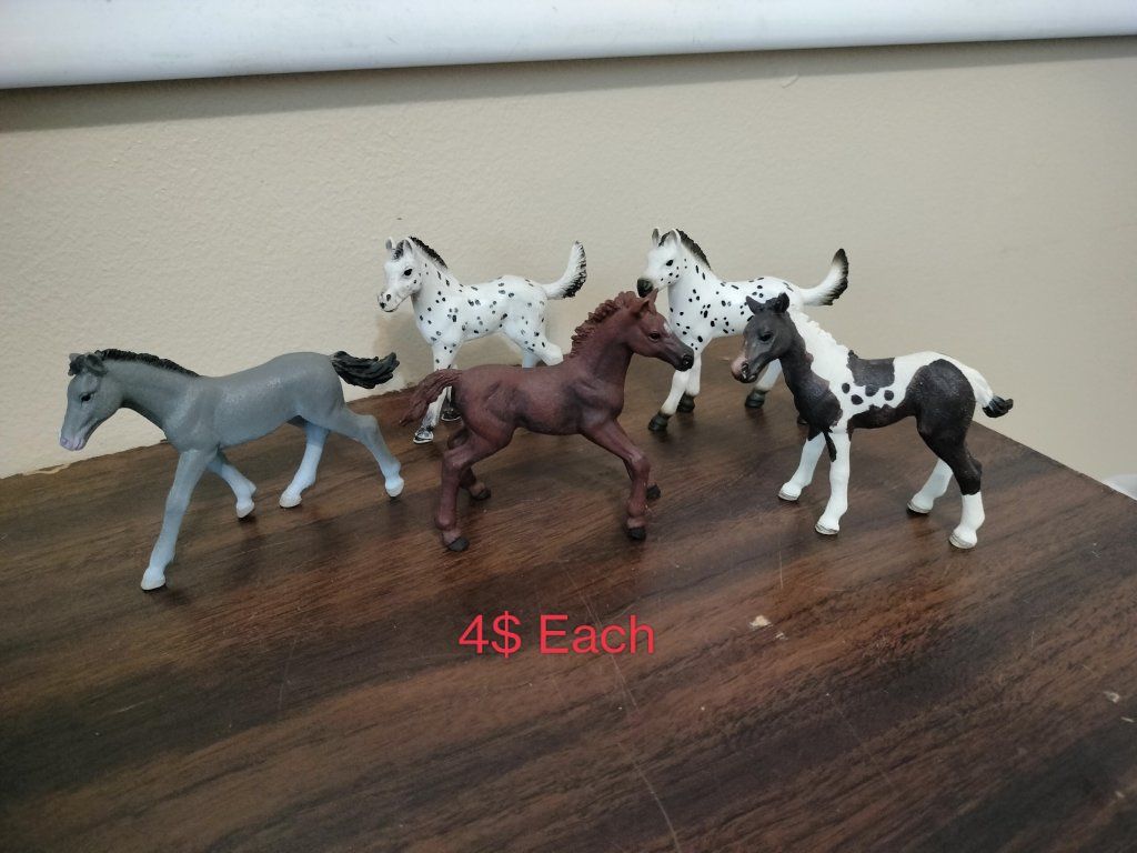 schleich collection