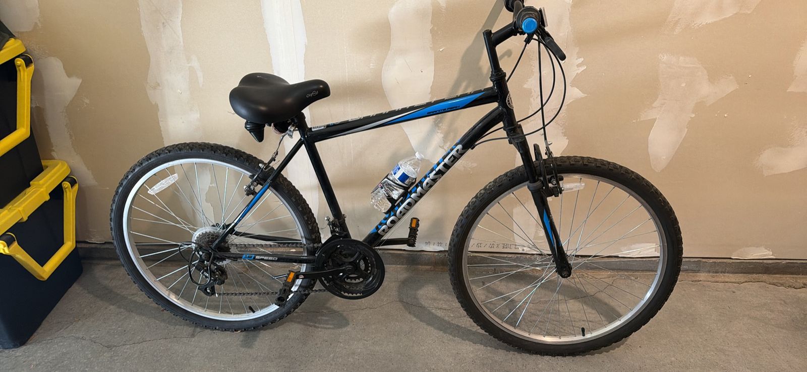 Road-master Mountain Bike