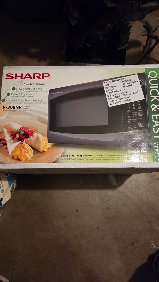 Sharp Carousel R-308NP 1.0 cu. ft. 1100W Countertop Microwave Oven - Pewter