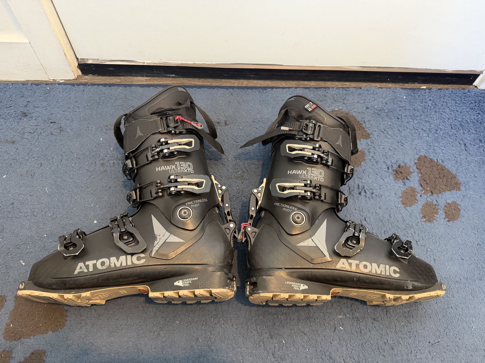 Atomic Hawx 130 ULTRAXTD Men's Ski Boots