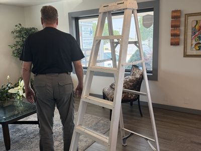 Aluminum 6 foot ladder