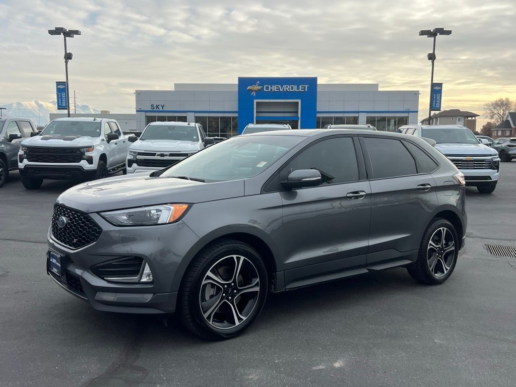 2023 Ford Edge ST