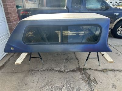 Leer Ford F-150 Camper Shell (1997-2003 Models) - Blue Tinted Windows