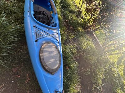 Dagger kayak: Zydeco 11’ Kayak with paddles