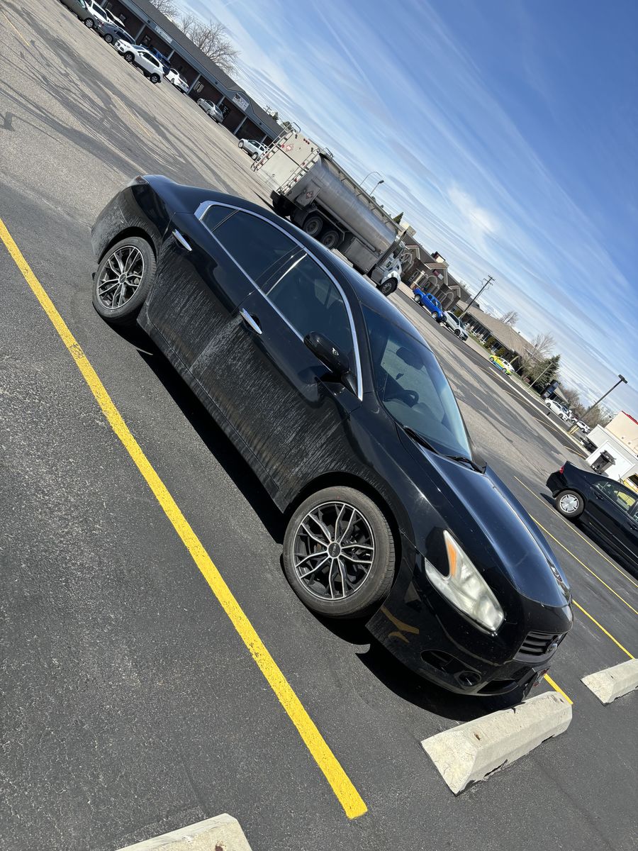 2013 Nissan maxima