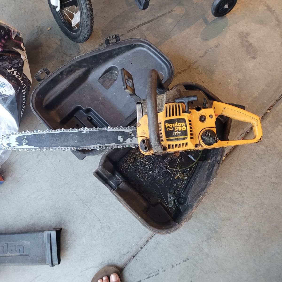 Poulan Pro trail saw