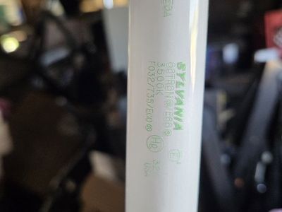 Sylvania Octron ECO 3500K Fluorescent Light Bulb T8 F032/735/ECO