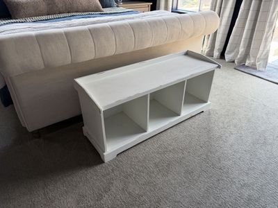 White Wooden Storage Bench with 3 Open Cubbies