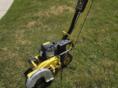 Edger - John Deere e35