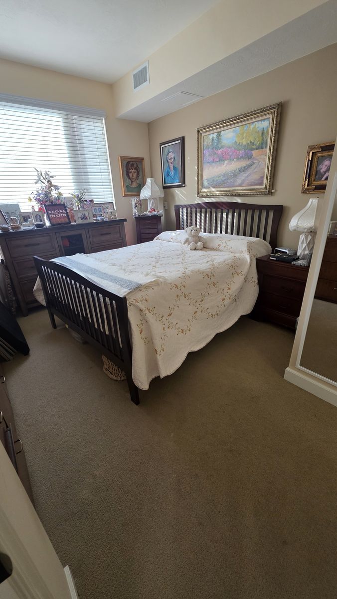 Queen Bed Set with Headboard, Footboard, Rails and Mattress & Boxspring