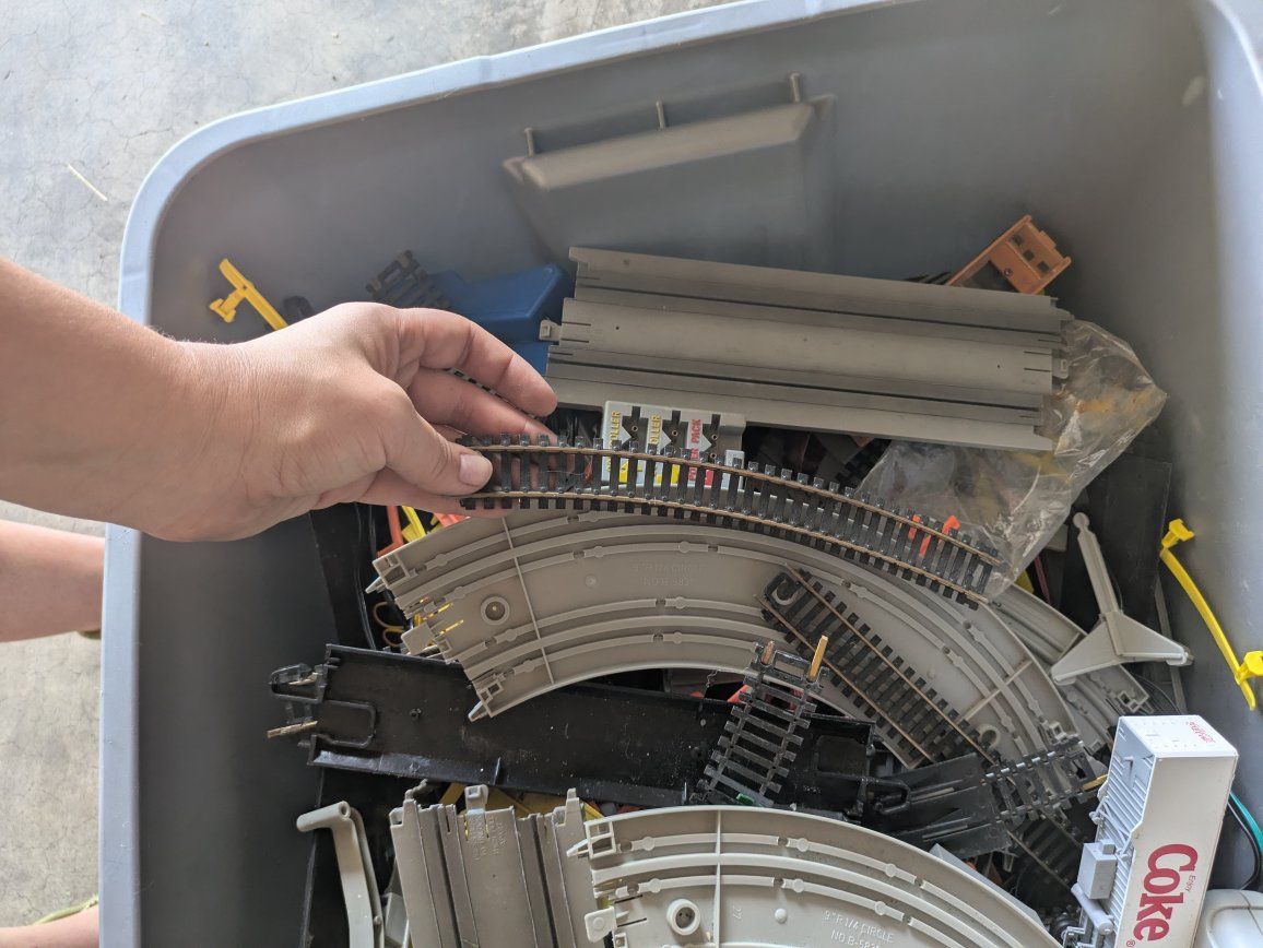 Main image 3