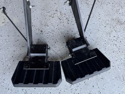 Ford retractable side steps
