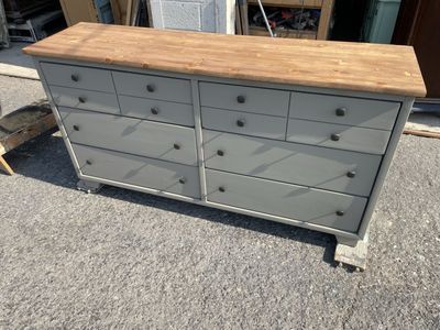 Rustic Farmhouse Dresser with Wood Top - 6 spacious drawers