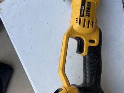 DeWalt 20V MAX Cordless Angle Grinder DCG412 with 5.0Ah XR Li-Ion Battery