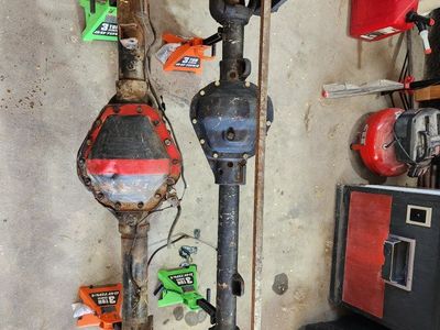dana 60 and 14 bolt 1 ton axles