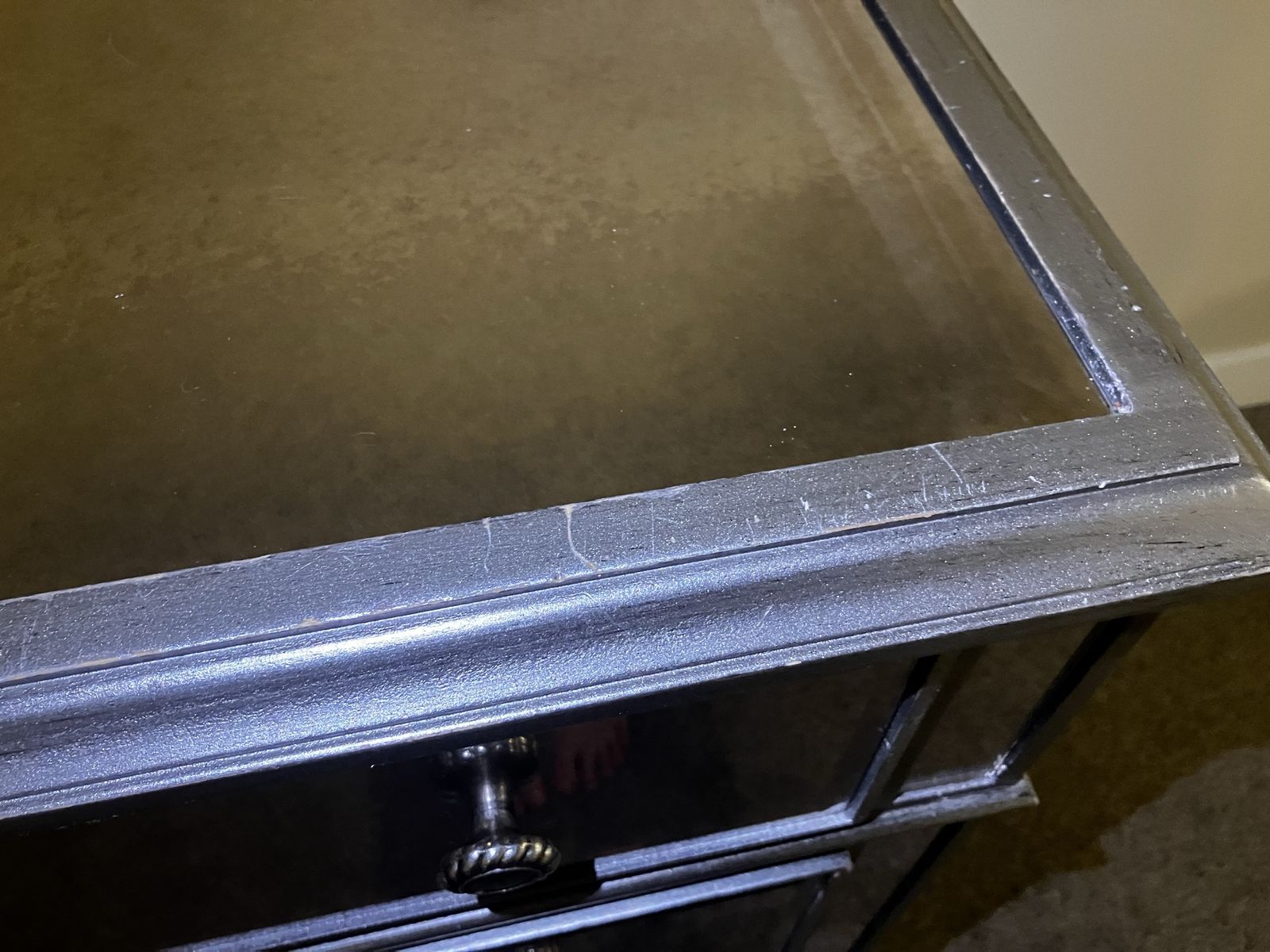 Main image 6