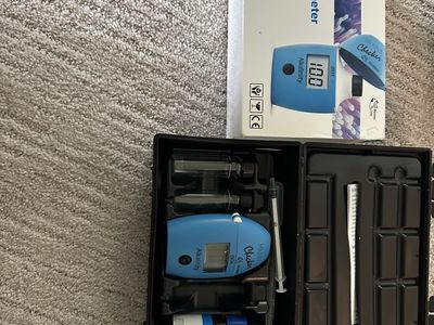 Hanna Instruments HI772 Checker HC Handheld Colorimeter for Seawater Alkalinity (dKH) - Marine Kit