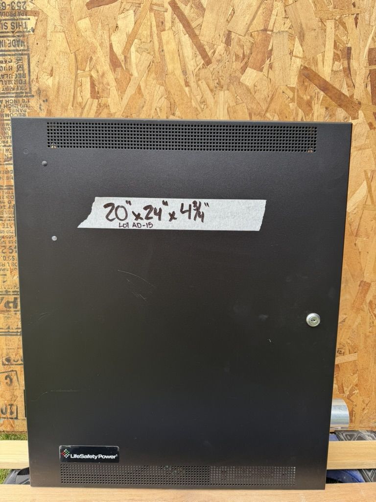 Metal enclosure cabinet