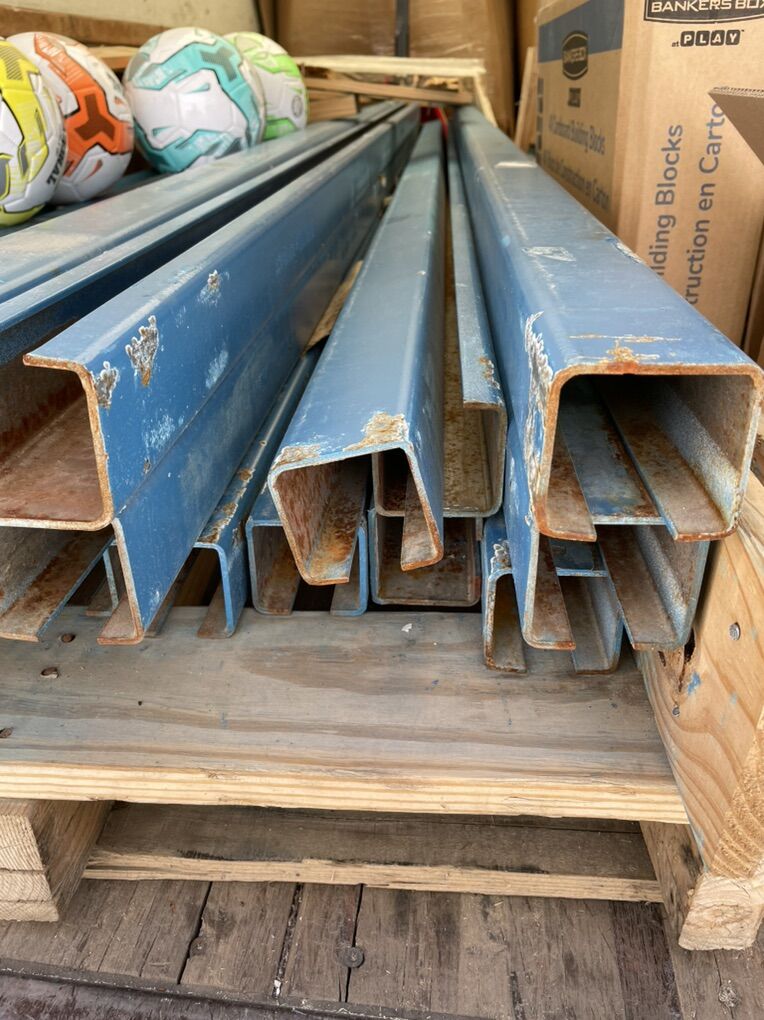 Unibilt Enclosed Track Conveyor Rail