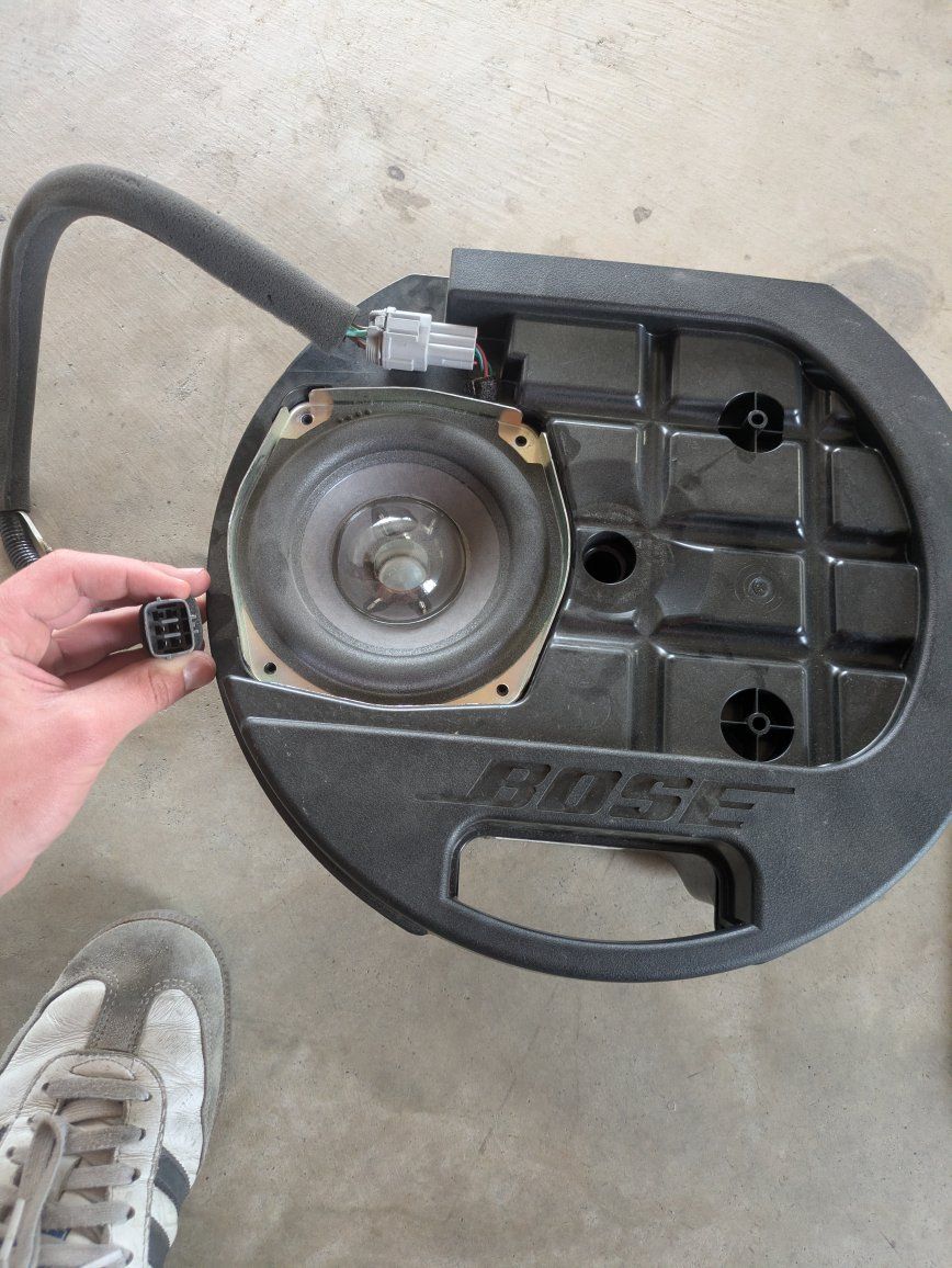 Car speakers (Brand:Bose)