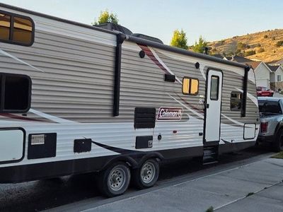 2018 Coleman Lantern RV Trailer