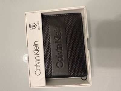 Calvin Klein Men's Black Leather Bifold Wallet with RFID Protection