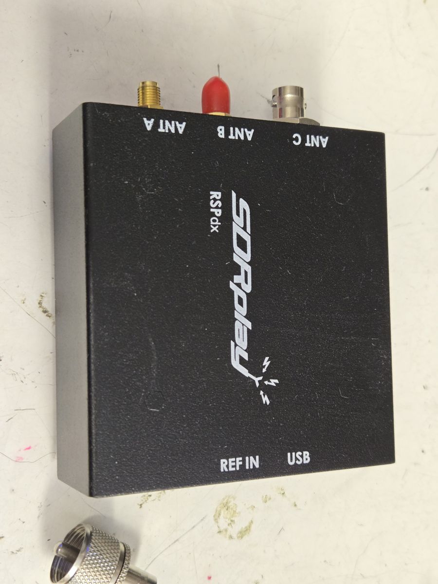 SDR 1 KHz to 2 GHZ Receiver