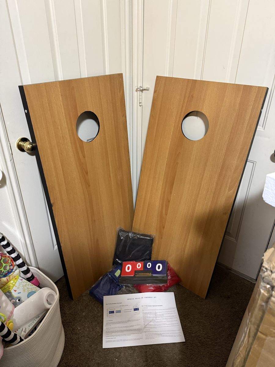New Regulation Size Cornhole Set - 2 Boards, Carrying Case, Bean Bags, & Scoreboard - Outdoor Yard Game Fun