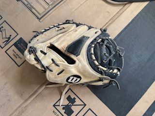 A2k Catchers Glove baseball