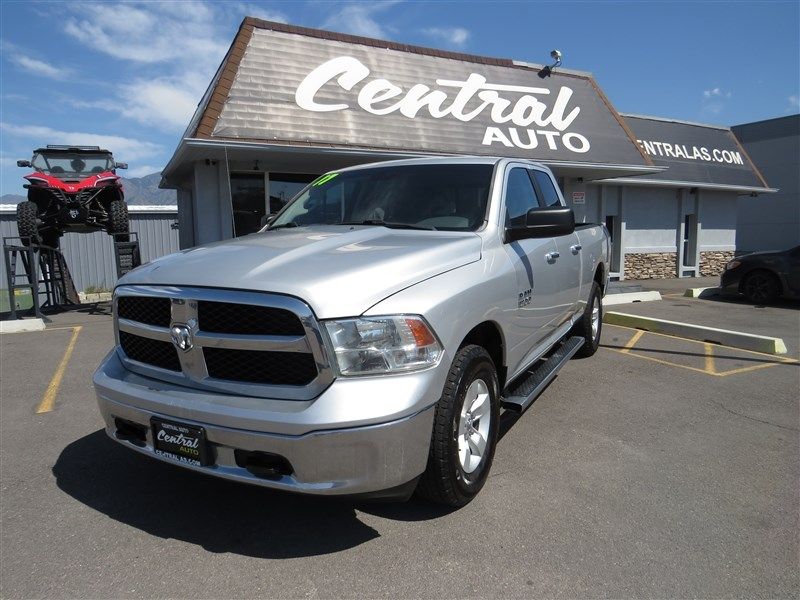 2017 Ram 1500 SLT