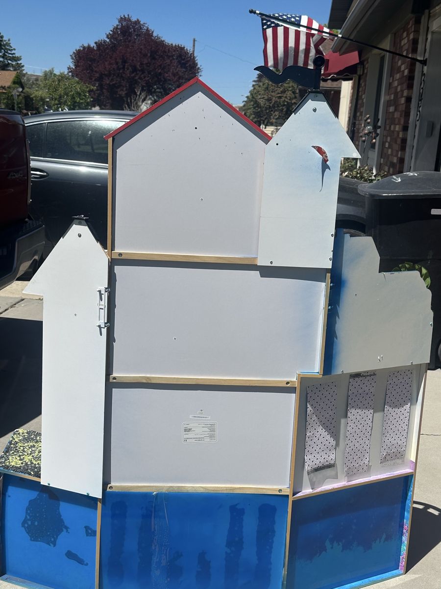 Main image 7