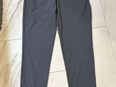 U Suck At Golf Gray Performance Jogger Golf Pants 36/34