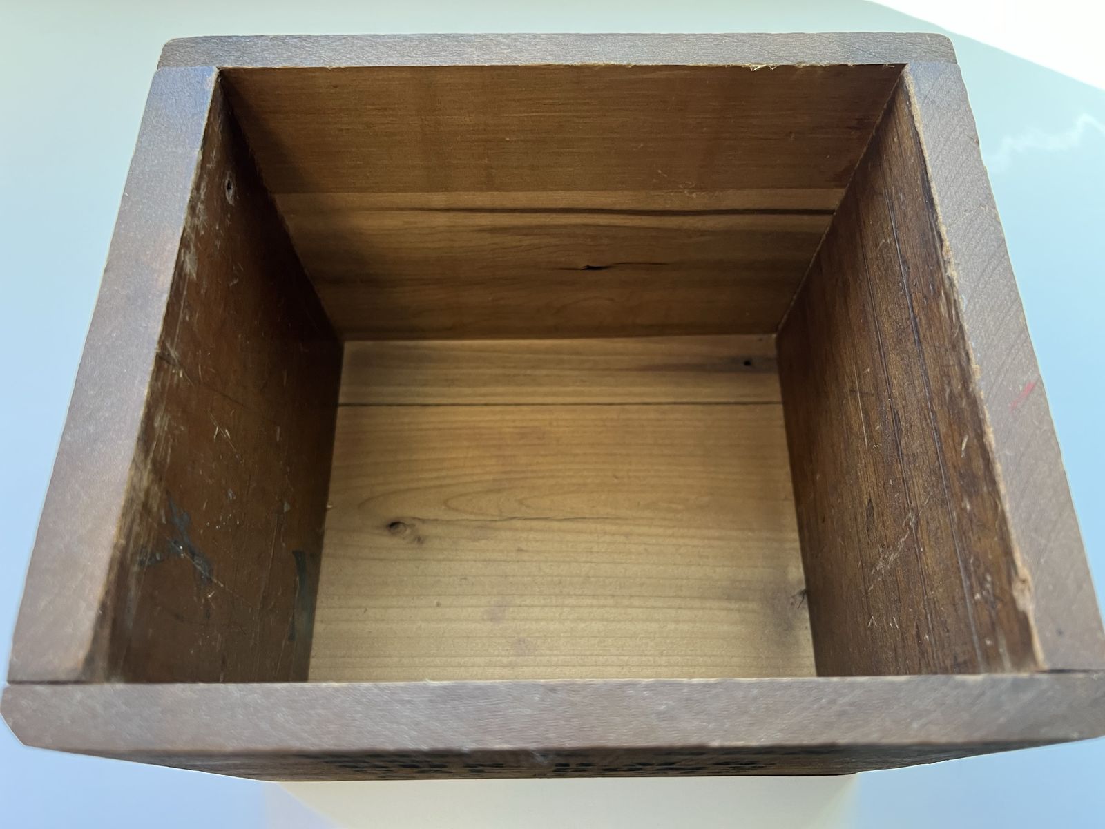 Main image 11
