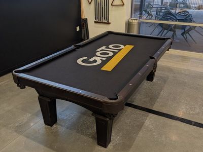 Premium Olhausen 8ft Pool Table – Must Go by Tues.