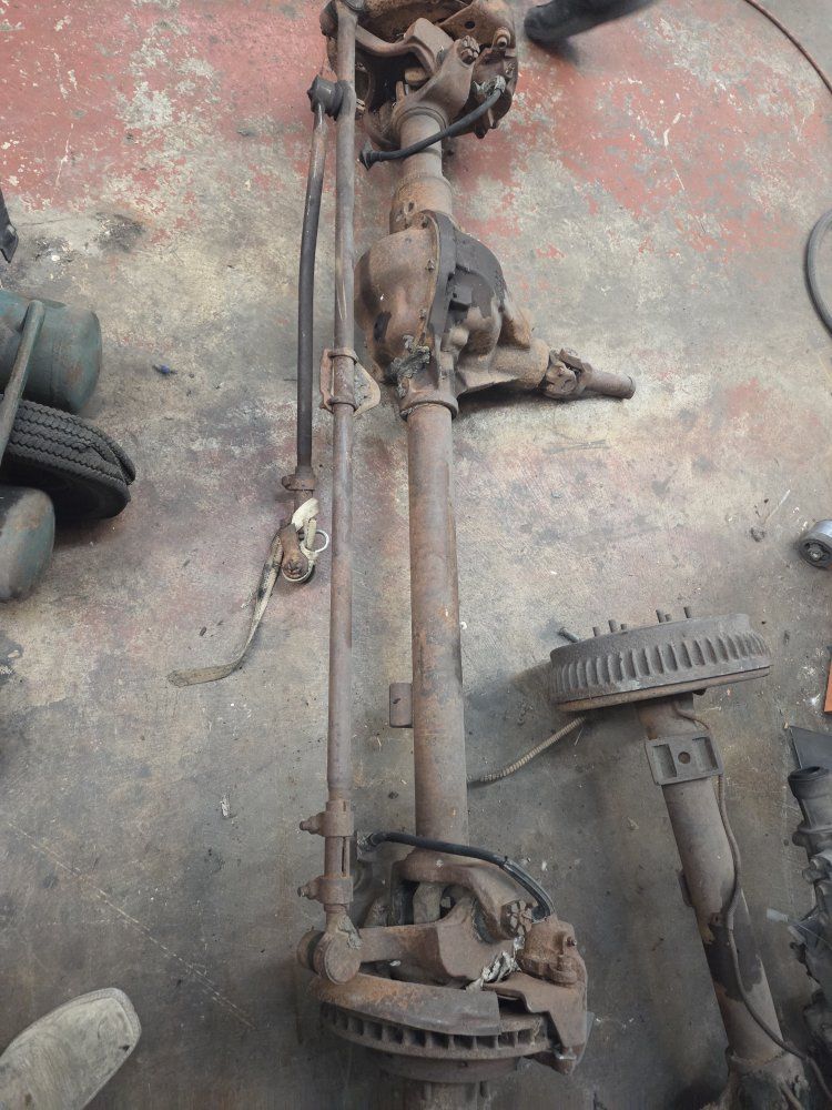 74/79 Wagoner dana 44s 