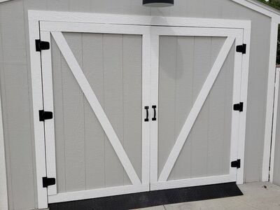 Handyman Shop | Licensed Handyman | Plumbing | Painting | Drywall | Deck Repairs | TV Hanging | Fence and Gate Repair