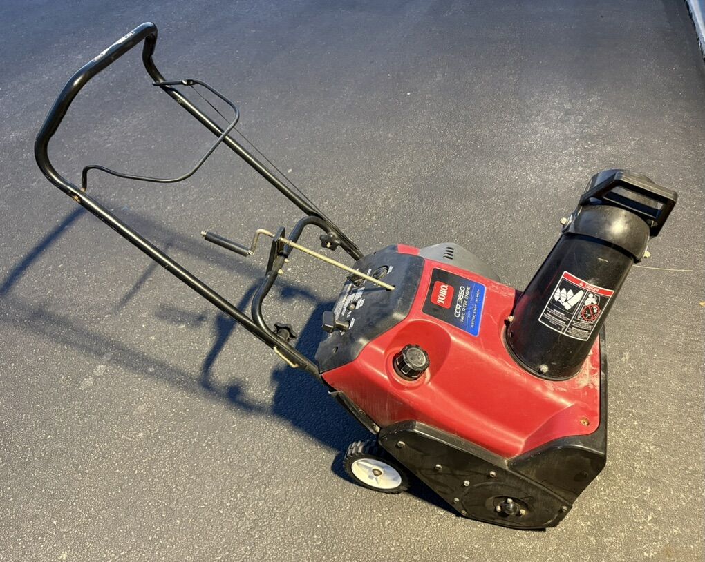 Toro CCR 3650 GTS Snow Blower