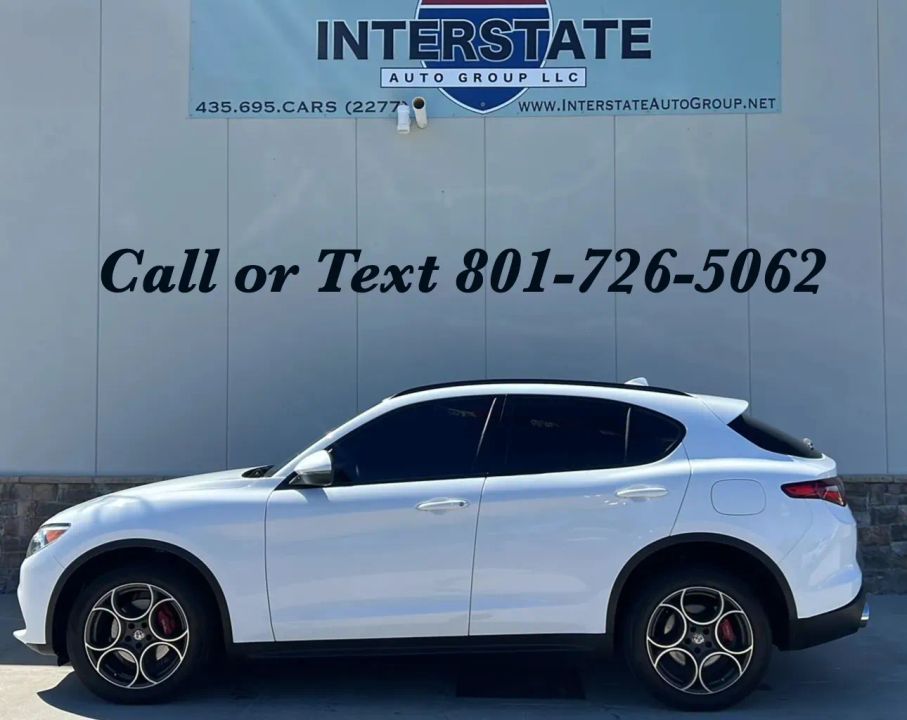 2018 Alfa Romeo Stelvio Sport